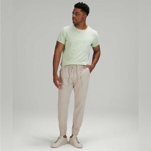 Lululemon ABC Jogger 30" *Ventlight™ size XL Raw Linen